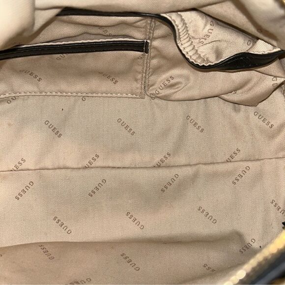 Guess Tan Gray Snake Python Faux Leather
Crossbody Bag. - Picture 5 of 16